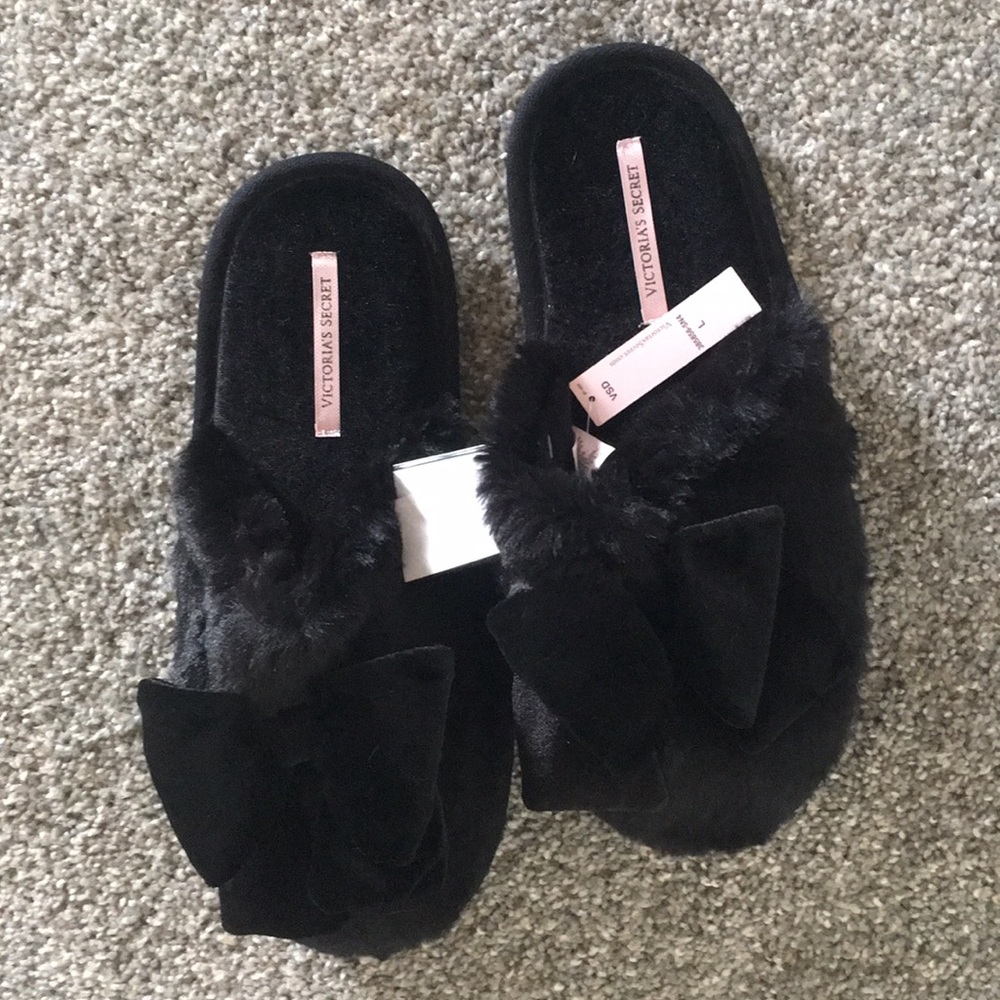 Victoria’s Secret super comfy slippers!